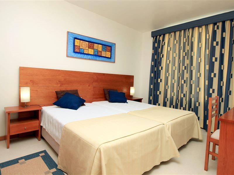 Hotel Vale Do Navio Capelas Exteriör bild